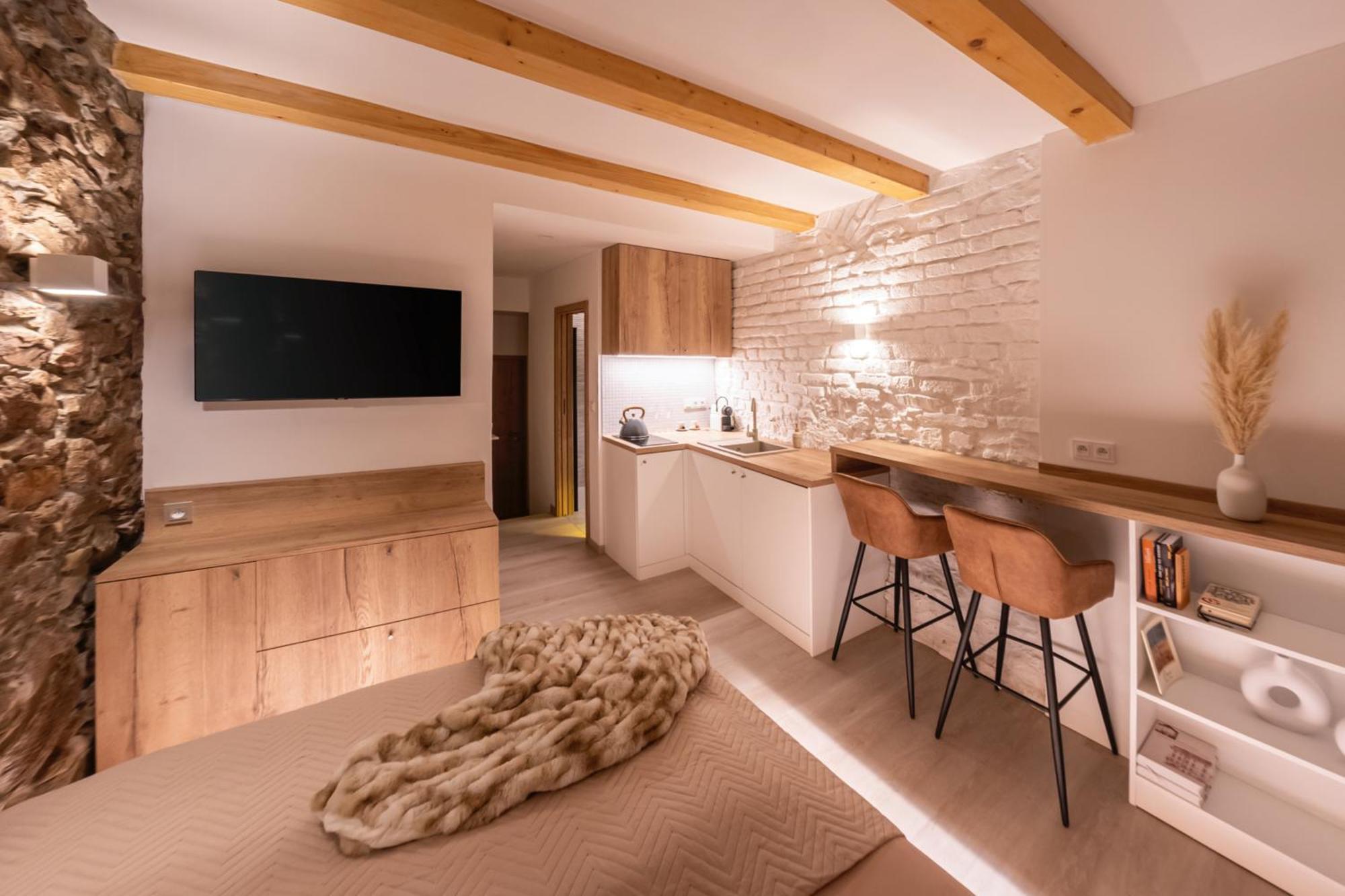 White Wolf Boutique Apartments オロモウツ エクステリア 写真