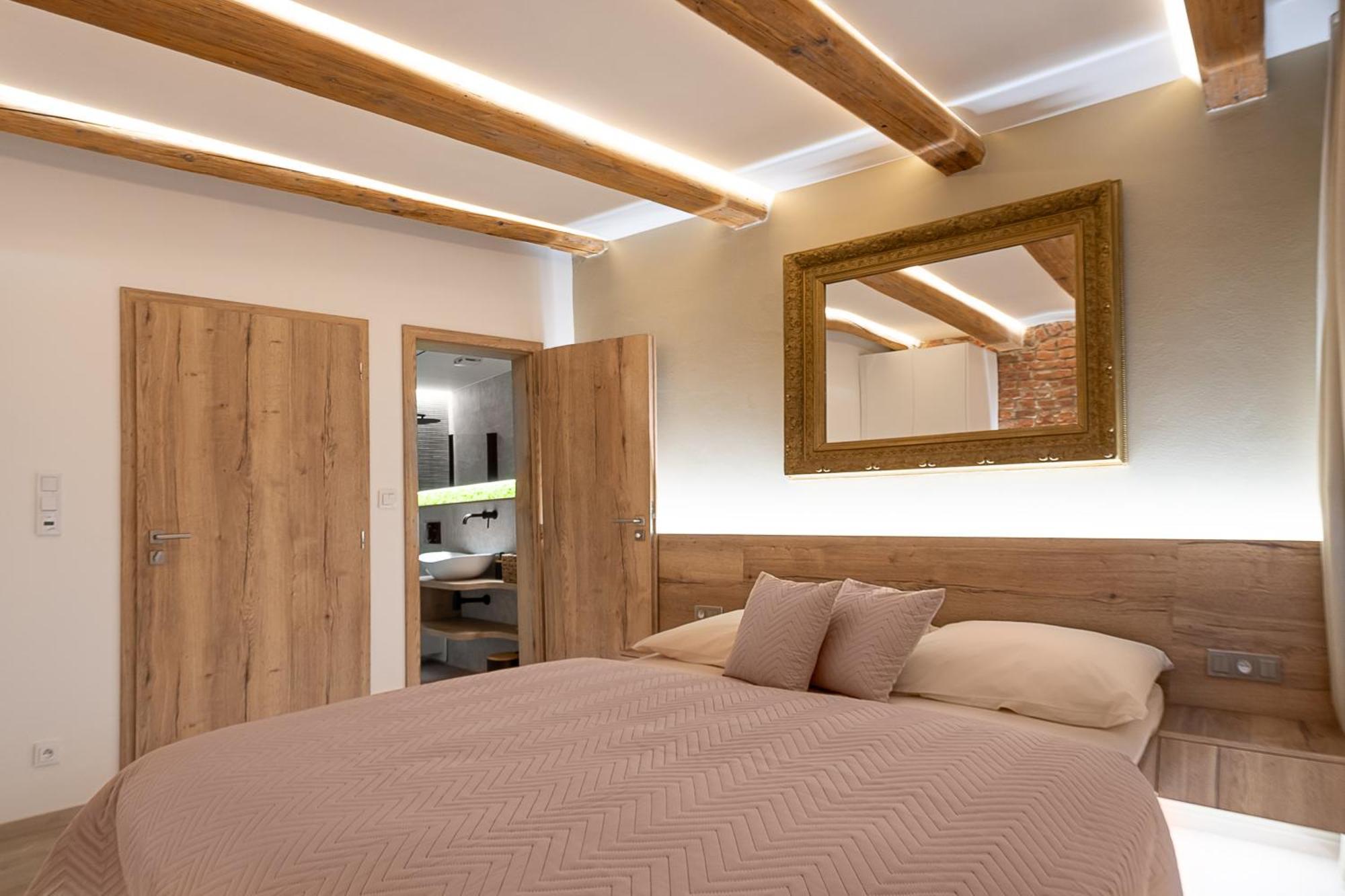 White Wolf Boutique Apartments オロモウツ エクステリア 写真