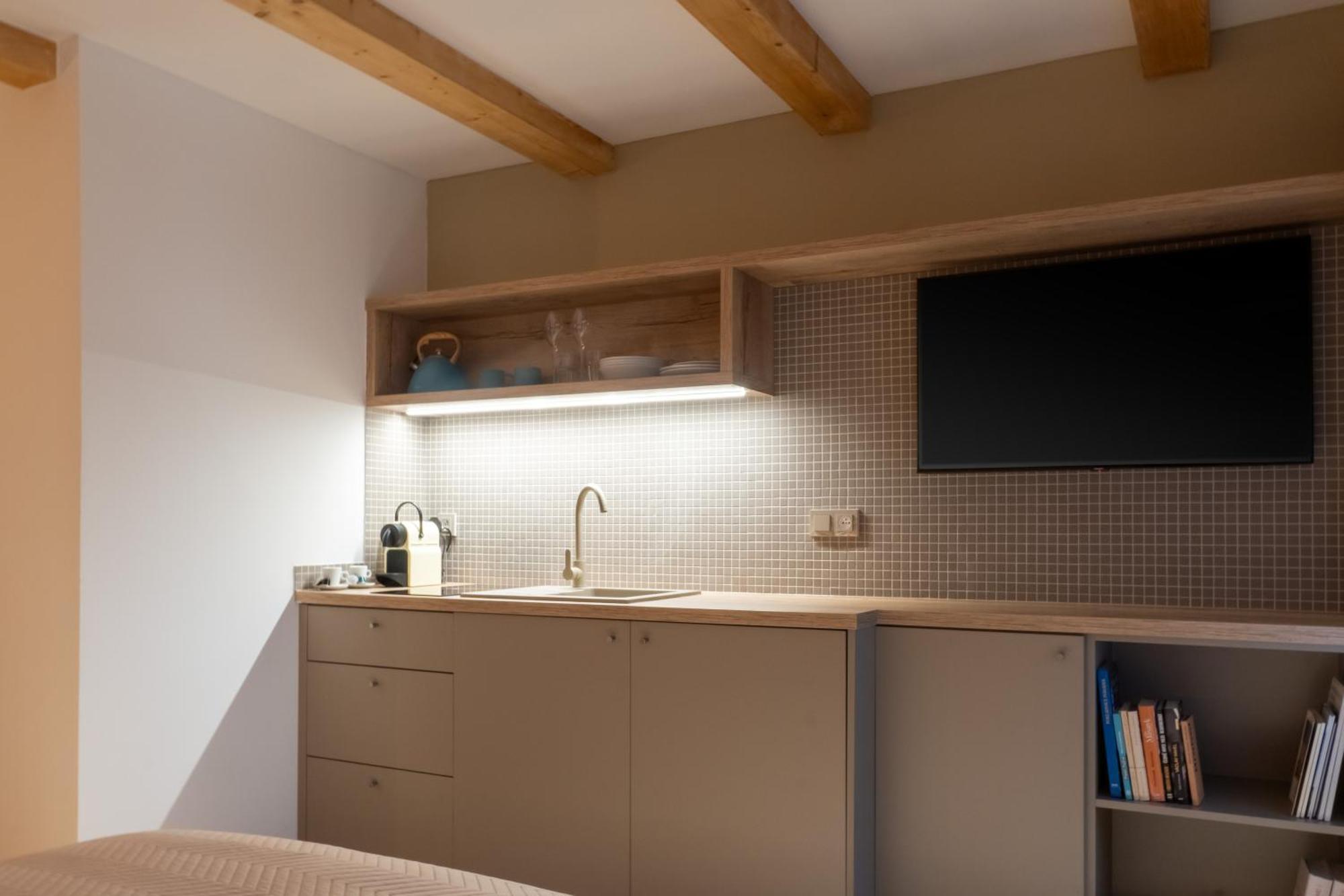 White Wolf Boutique Apartments オロモウツ エクステリア 写真